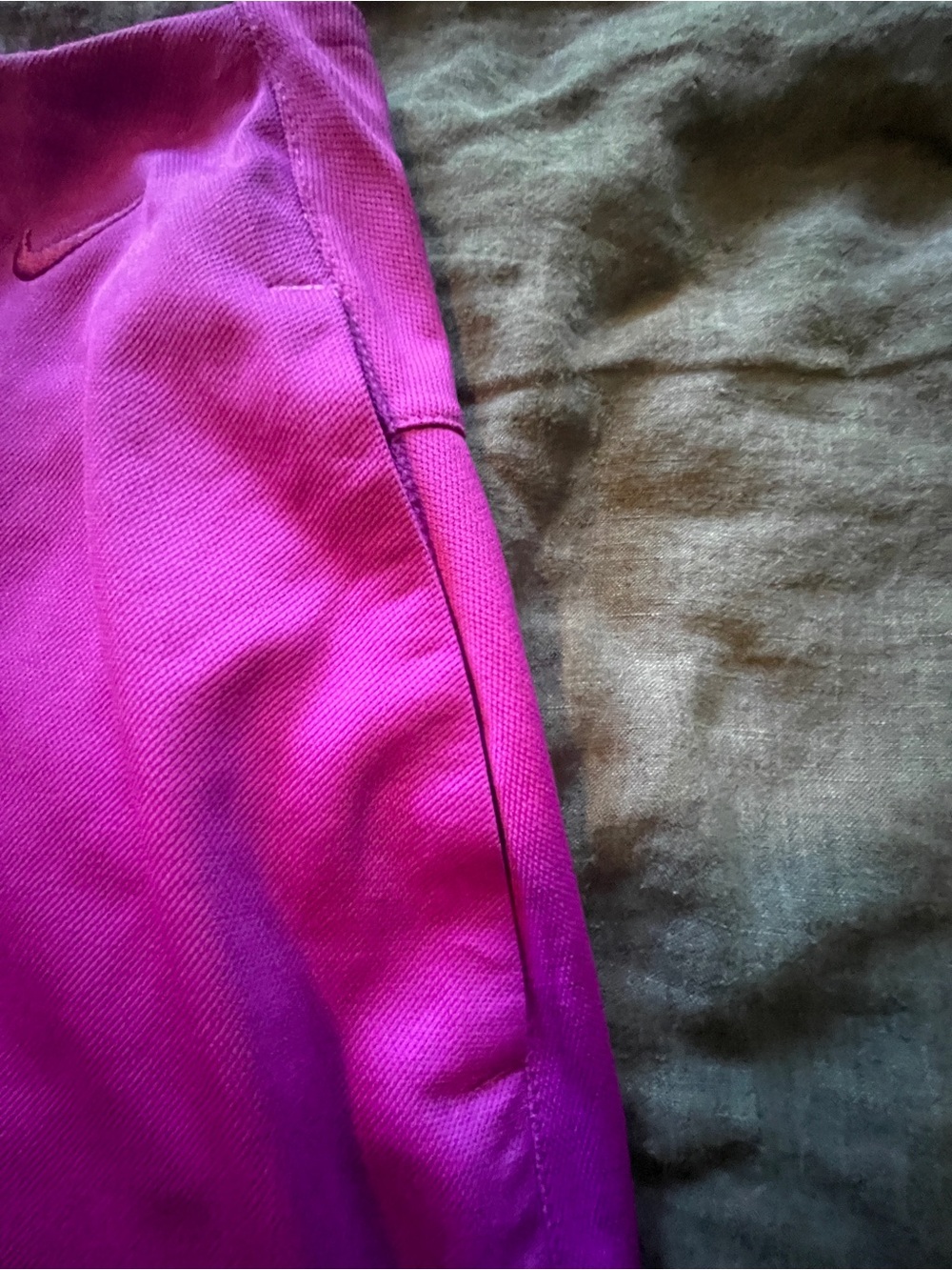 Nike Fuchsia Golf/Athleisure Skort - XL - Picture 3 of 12